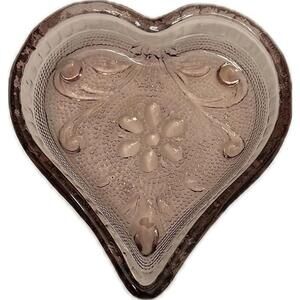 Vintage Indiana Tiara Amethyst Purple Glass Heart Trinket Dish